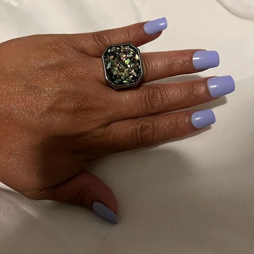 Lia Sophia Silver Tone, Gunmetal and Faceted Resin Size 9 Statement Ring